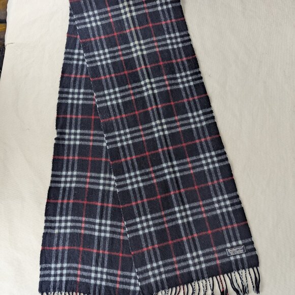 Burberry Designer Cashmere Scarf Blue Unisex – Used – Timeless Cold Weather Wear - Picture 2 of 10
